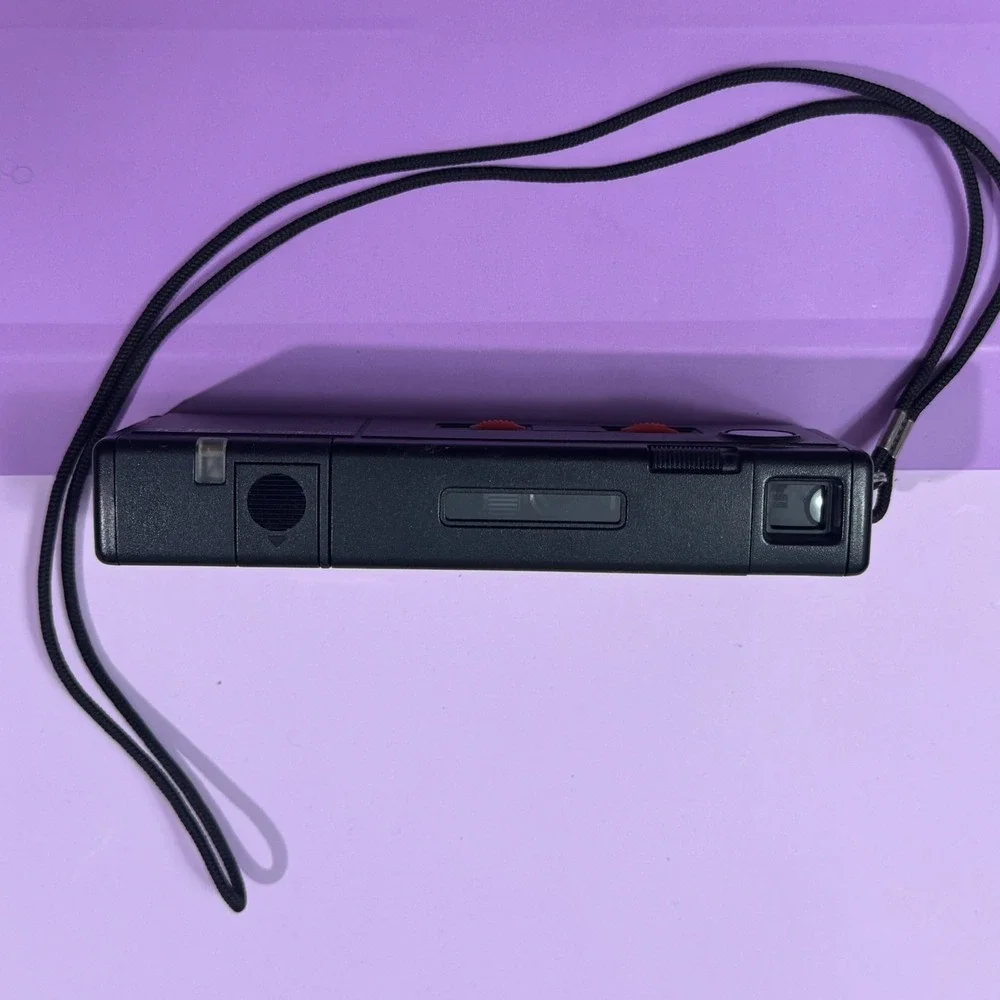 Vintage Minolta Pocket Autopak 430E 110 Film Camera Built In Flash Untested